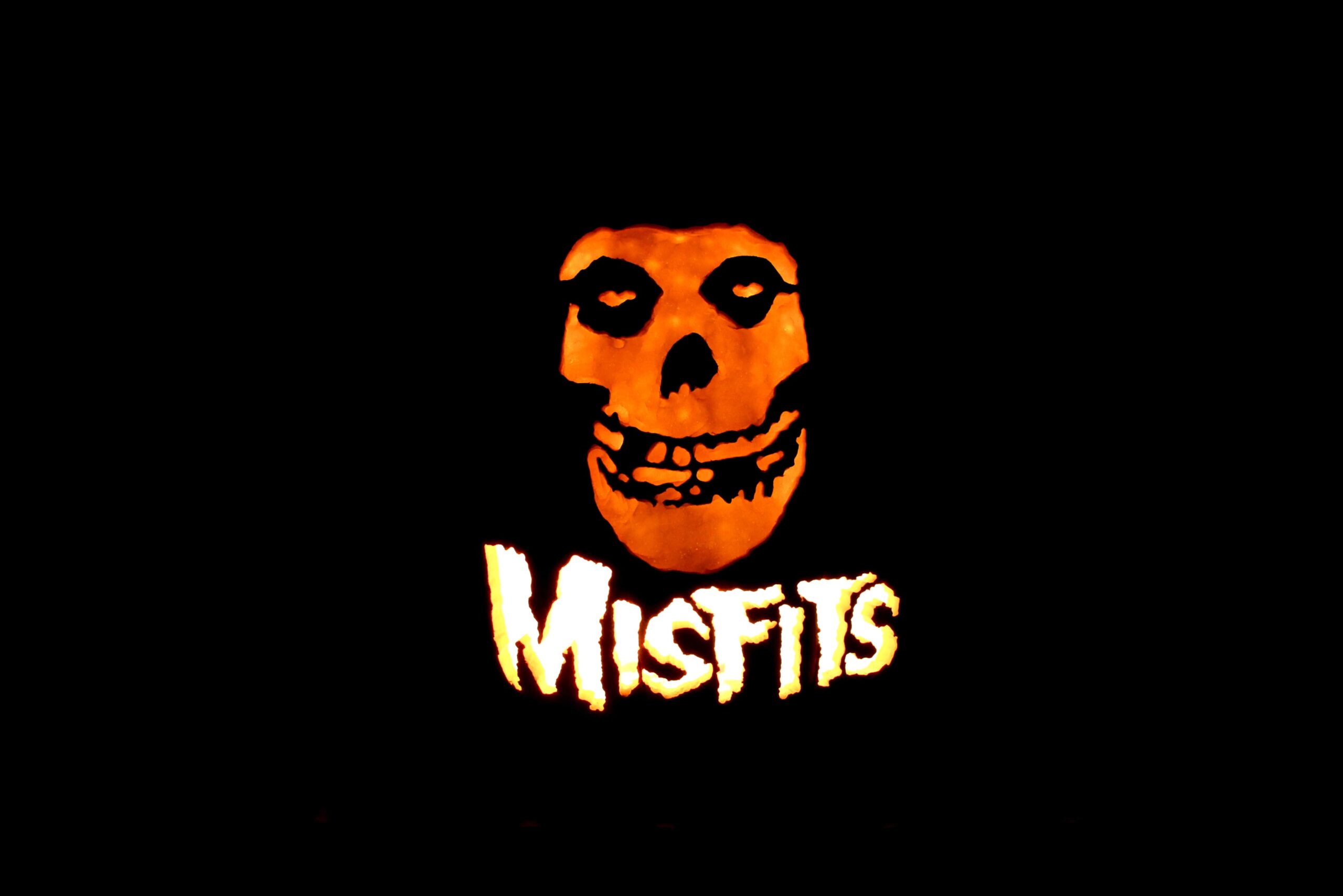 Misfits-min